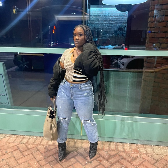 Meet your Posher, Nakiesha - Picture 7 of 16